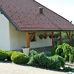 Vikendica Dobrotin