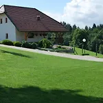 Vikendica Dobrotin *