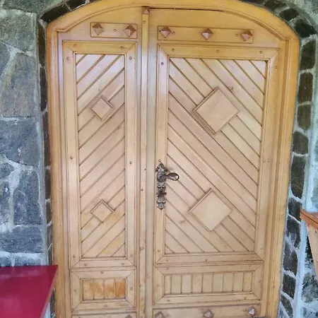 Dobrotin בית נופש
