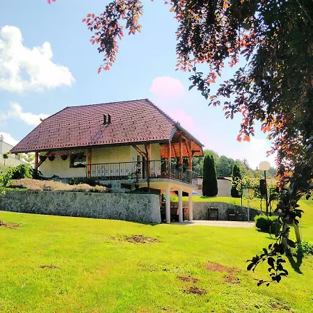 Holiday home Dobrotin *
