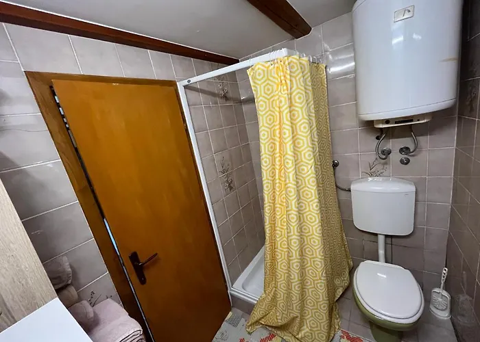 Casa de Férias Dobrotin Vojnik