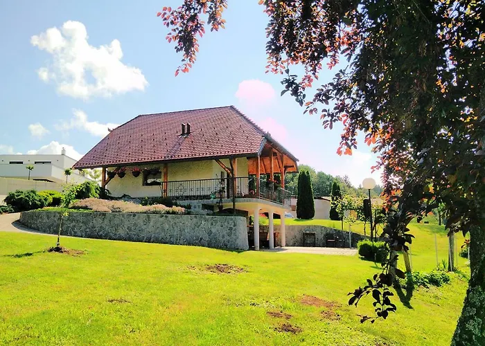 Casa de Férias Dobrotin *