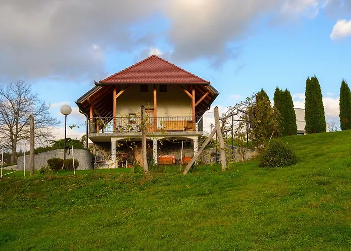 Casa de Férias Dobrotin *